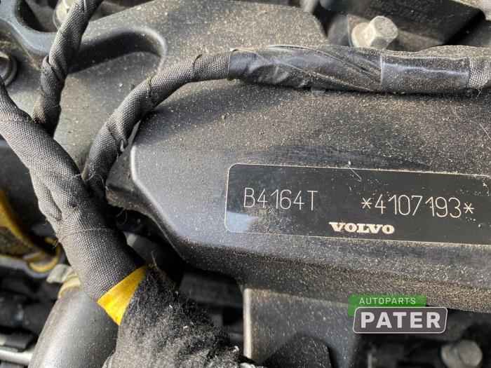 Engine Volvo V70 1.6 T4 16V - B4164T - Autoparts Pater