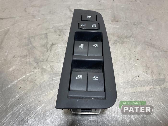 Używane Przelacznik combi okienny Chevrolet Epica 2.0 24V Cena € 25,20 Procedura marży oferowane przez Autoparts Pater