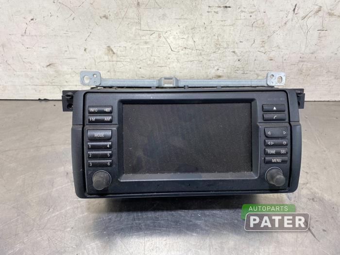 Używane Radio BMW 3 serie Touring (E46/3) 320i 24V Cena € 157,50 Procedura marży oferowane przez Autoparts Pater