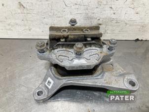 Used Gearbox mount Audi Q7 (4MB/4MG) 3.0 TDI V6 24V e-tron plug-in hybrid Price € 31,50 Margin scheme offered by Autoparts Pater