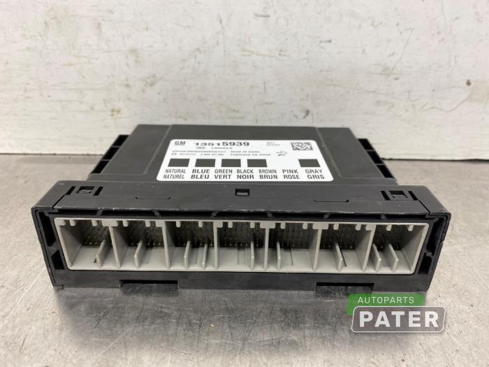 Used Body control computer Opel Corsa E 1.0 SIDI Turbo 12V Price € 36,75 Margin scheme offered by Autoparts Pater