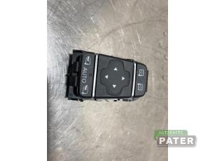 Used Mirror switch Renault Captur (2R) 0.9 Energy TCE 12V Price € 15,75 Margin scheme offered by Autoparts Pater