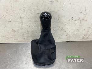 Used Gear stick cover Volkswagen Up! (121) 1.0 12V 60 Price € 26,25 Margin scheme offered by Autoparts Pater