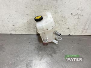 Used Expansion vessel Lexus CT 200h 1.8 16V Price € 42,00 Margin scheme offered by Autoparts Pater