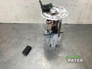 Used Booster pump Renault Trafic (1FL/2FL/3FL/4FL) 1.6 dCi 95 Price € 76,23 Inclusive VAT offered by Autoparts Pater