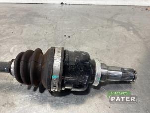 Used Front drive shaft, left Toyota Aygo (B40) 1.0 12V VVT-i Price € 63,00 Margin scheme offered by Autoparts Pater
