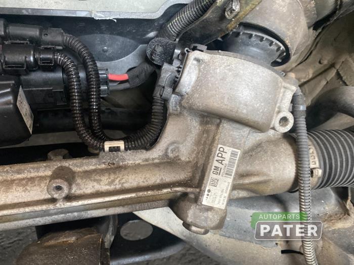 Power steering box Opel Zafira Tourer 1.4 Turbo 16V Ecotec P13413960 ZF