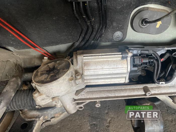 Power steering box Opel Zafira Tourer 1.4 Turbo 16V Ecotec P13413960 ZF