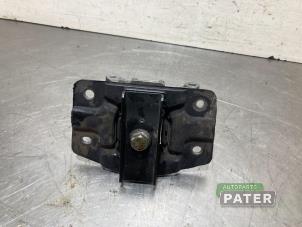 Used Gearbox mount Volkswagen Up! (121) 1.0 12V 60 Price € 26,25 Margin scheme offered by Autoparts Pater