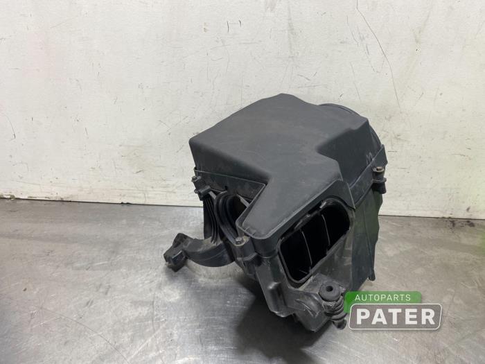 Begagnade Luftfilterhus Volvo V40 (MV) 1.6 D2 Pris € 42,00 Marginaltabell erbjuds av Autoparts Pater