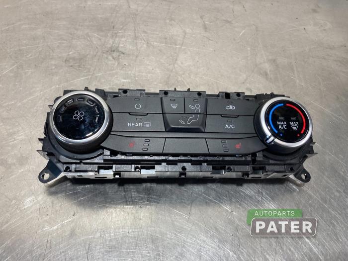 Używane Panel climatronic Ford Focus 4 Wagon 1.5 EcoBlue 120 Cena € 52,50 Procedura marży oferowane przez Autoparts Pater