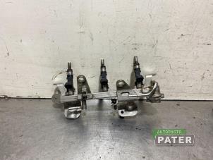 Used Fuel injector nozzle Renault Clio IV (5R) 0.9 Energy TCE 90 12V Price € 63,00 Margin scheme offered by Autoparts Pater