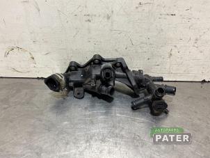 Used Thermostat housing Renault Clio IV (5R) 0.9 Energy TCE 90 12V Price € 42,00 Margin scheme offered by Autoparts Pater