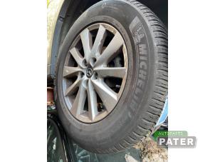 Usagé Jante + pneu d'hiver Mazda CX-5 (KE,GH) 2.0 SkyActiv-G 16V 2WD Prix € 183,75 Règlement à la marge proposé par Autoparts Pater