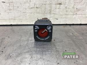 Used Airbag switch Peugeot 208 II (UB/UH/UP) e-208 Price € 15,75 Margin scheme offered by Autoparts Pater