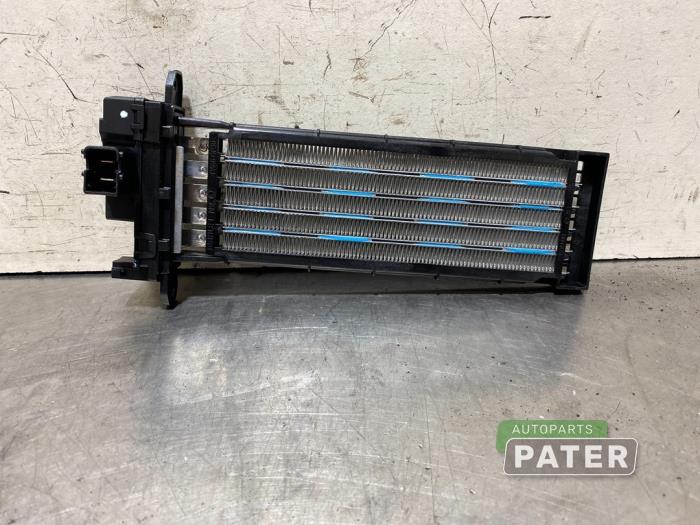 Heating element from a Peugeot 208 II (UB/UH/UP) e-208 2022