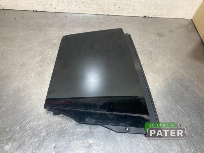 Usados Ventanilla triangular derecha detrás Tesla Model X EV AWD Precio € 157,50 Norma de margen ofrecido por Autoparts Pater