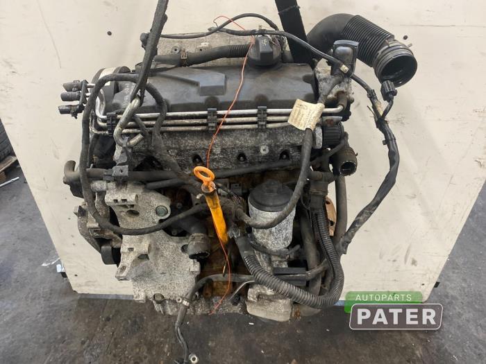 Engine from a Volkswagen Caddy III (2KA,2KH,2CA,2CH) 2.0 SDI 2006