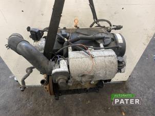 Engine from a Volkswagen Caddy III (2KA,2KH,2CA,2CH) 2.0 SDI 2006