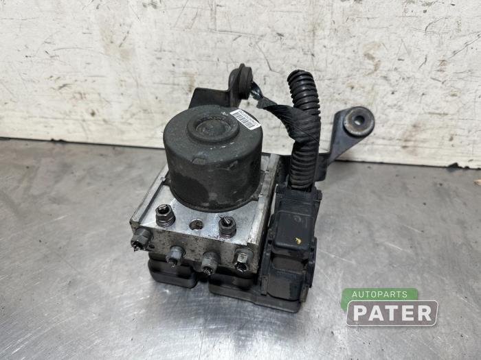 Begagnade ABS-pump Mazda 3 (BK12) 1.6 CiTD 16V Pris € 21,00 Marginaltabell erbjuds av Autoparts Pater