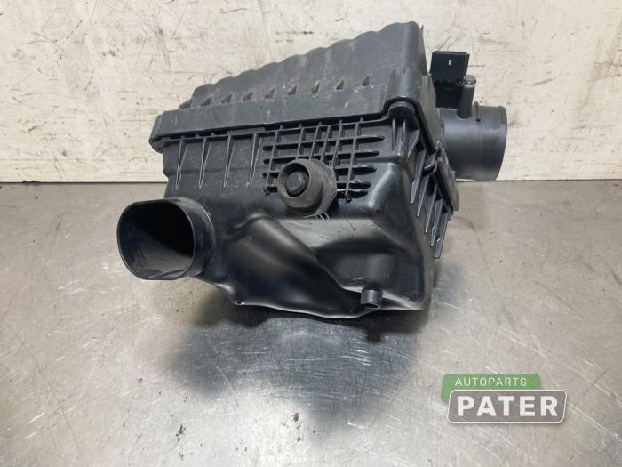 Gebrauchte Luftfiltergehäuse Opel Karl 1.0 12V Preis € 42,00 Margenregelung angeboten von Autoparts Pater