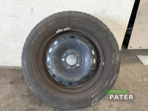 Used Wheel + tyre Opel Vivaro 2.5 DTI 16V Price € 76,23 Inclusive VAT offered by Autoparts Pater