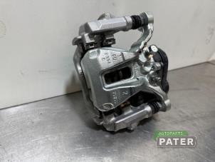 Used Rear brake calliper, left Toyota Yaris IV (P21/PA1/PH1) 1.5 12V Hybrid Price € 105,00 Margin scheme offered by Autoparts Pater