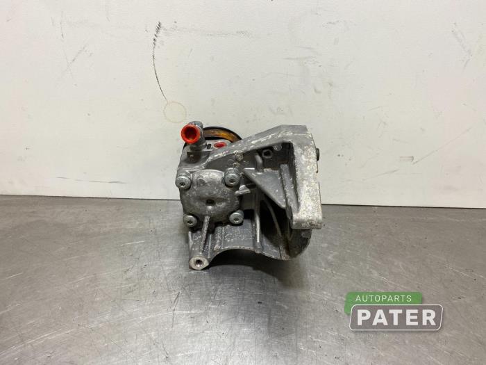 Usagé Pompe direction assistée Iveco New Daily IV 35C13V, C13V/P, S13V, S13V/P Prix € 38,12 Prix TTC proposé par Autoparts Pater