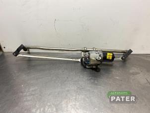 Used Wiper motor + mechanism Iveco New Daily IV 35C13V, C13V/P, S13V, S13V/P Price € 63,53 Inclusive VAT offered by Autoparts Pater