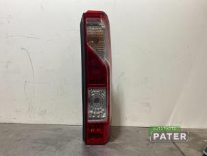 Used Taillight, right Renault Master IV (MA/MB/MC/MD/MH/MF/MG/MH) 2.3 dCi 16V Price € 95,29 Inclusive VAT offered by Autoparts Pater
