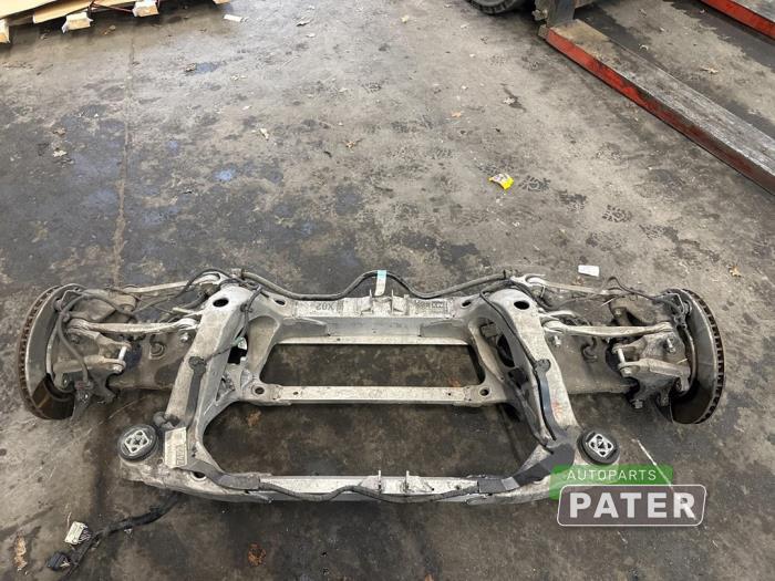Używane Os tylna 4x4 Tesla Model X 75D Cena € 472,50 Procedura marży oferowane przez Autoparts Pater