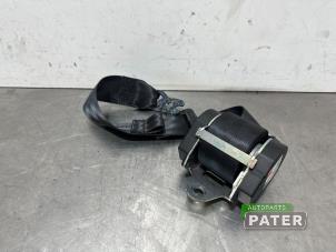 Used Rear seatbelt, left Skoda Octavia Combi (5EAC) 1.0 TSI 12V Price € 31,50 Margin scheme offered by Autoparts Pater