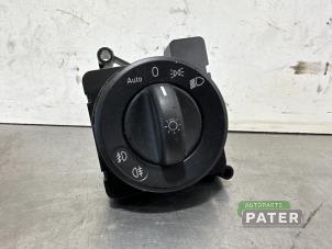 Used Light switch Mercedes Sprinter 3,5t (906.63) 316 CDI 16V Price € 44,47 Inclusive VAT offered by Autoparts Pater