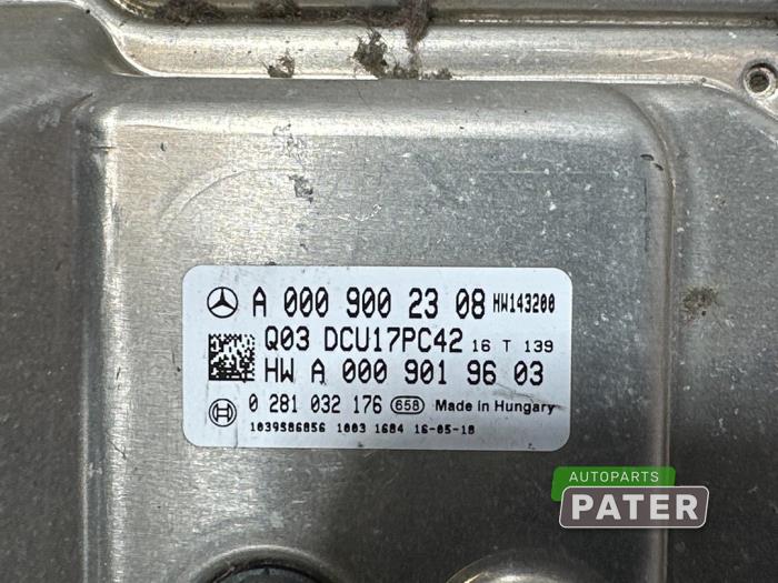 Adblue Steuergerät van een Mercedes-Benz Sprinter 3,5t (906.63) 316 CDI 16V 2016