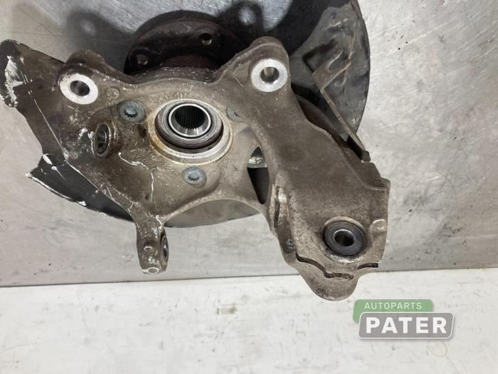 Knuckle, front right from a Skoda Kodiaq 1.4 TSI 16V 2018