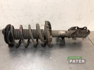 Used Front shock absorber rod, left Mercedes Vito (447.6) 1.6 109 CDI 16V Price € 127,05 Inclusive VAT offered by Autoparts Pater