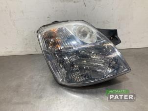 Used Headlight, right Kia Picanto (BA) 1.0 12V Price € 36,75 Margin scheme offered by Autoparts Pater
