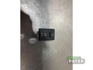 Used AUX / USB connection Nissan Micra (K14) 1.0 12V Price € 15,75 Margin scheme offered by Autoparts Pater