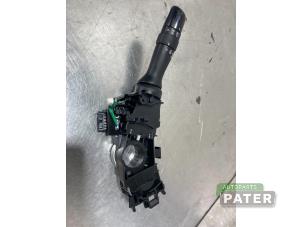 Used Indicator switch Toyota Yaris III (P13) 1.5 16V Dual VVT-iE Price € 42,00 Margin scheme offered by Autoparts Pater