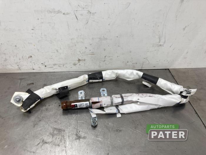 Używane Kurtyna lewa Tesla Model X 75D Cena € 78,75 Procedura marży oferowane przez Autoparts Pater