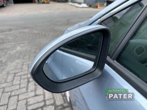 Usagé Rétroviseur extérieur gauche Opel Astra K 1.0 Turbo 12V Prix € 131,25 Règlement à la marge proposé par Autoparts Pater