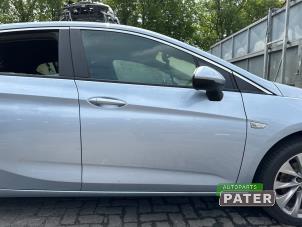 Usagé Portière 4portes avant droite Opel Astra K 1.0 Turbo 12V Prix € 840,00 Règlement à la marge proposé par Autoparts Pater