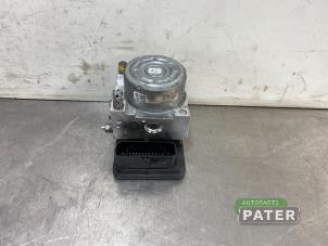 Used ABS pump Renault Express 1.5 dCi 75 Price € 254,10 Inclusive VAT offered by Autoparts Pater