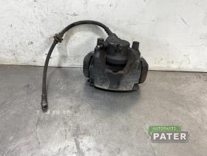 Used Front brake calliper, right Renault Express 1.5 dCi 75 Price € 44,47 Inclusive VAT offered by Autoparts Pater