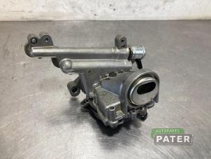 Used Oil pump Opel Astra K Sports Tourer 1.0 Turbo 12V Price € 78,75 Margin scheme offered by Autoparts Pater