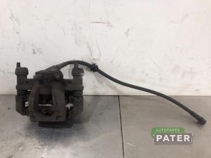Used Rear brake calliper, right Mercedes V (447.8) 2.1 250 BlueTEC, 250 d 16V Price € 50,82 Inclusive VAT offered by Autoparts Pater