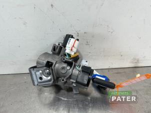 Used Ignition lock + key Mitsubishi Space Star (A0) 1.0 12V Price € 52,50 Margin scheme offered by Autoparts Pater