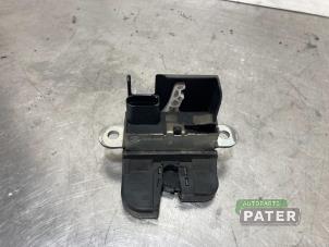 Used Tailgate lock mechanism Volkswagen Up! (121) 1.0 12V 60 Price € 31,50 Margin scheme offered by Autoparts Pater