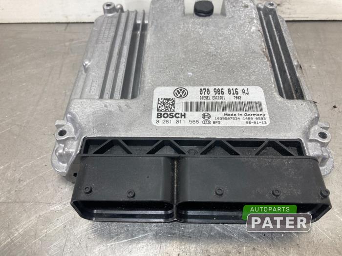 Used Engine management computer Volkswagen Transporter T5 2.5 TDi Price € 120,70 Inclusive VAT offered by Autoparts Pater