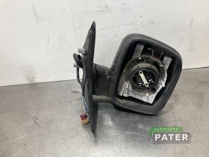 Used Wing mirror, right Volkswagen Transporter T5 2.5 TDi Price € 57,17 Inclusive VAT offered by Autoparts Pater